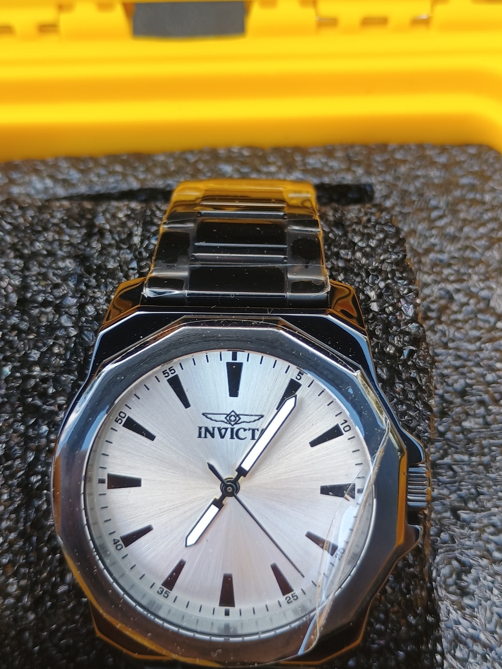 50856 - Invicta Speedway Men 42mm Black Tone Case Silver Dial Black Steel Band